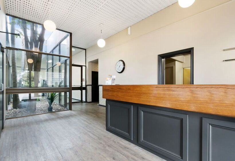 בית מלון כפרי The Reserve