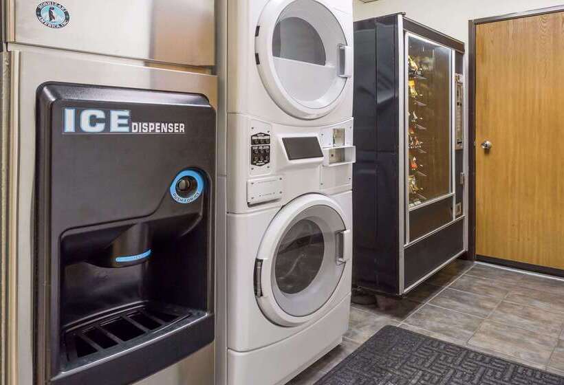 فندق Travelodge By Wyndham Longmont