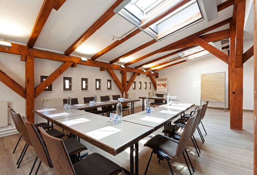 ホテル Vienna House By Wyndham Havelufer Potsdam