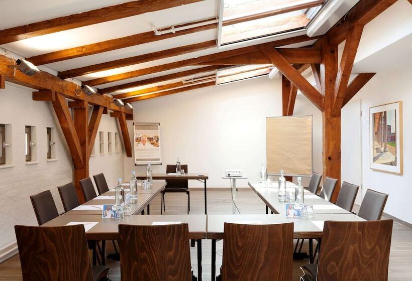 ホテル Vienna House By Wyndham Havelufer Potsdam