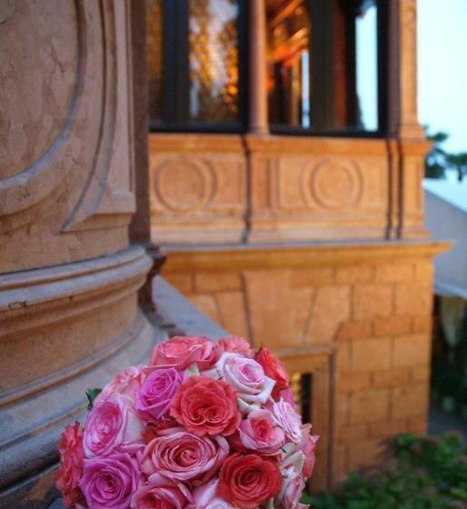 ホテル Villa Fiordaliso