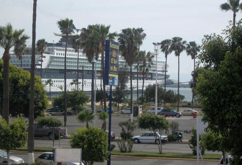 酒店 Villa Fontana Inn