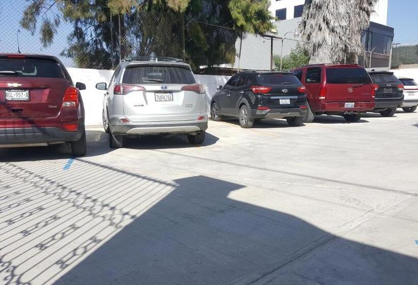 酒店 Villa Fontana Inn