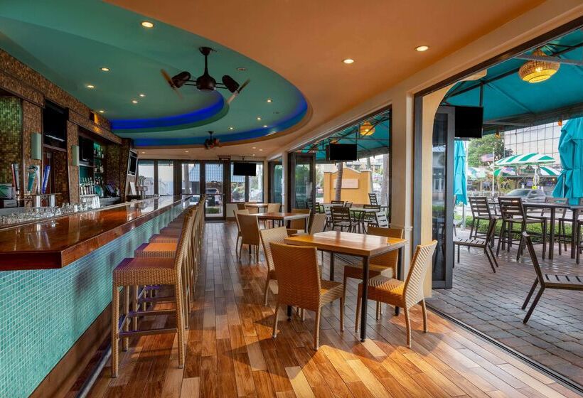 فندق Wyndham Deerfield Beach Resort