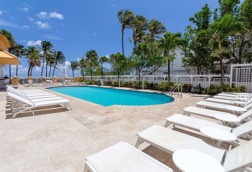 فندق Wyndham Deerfield Beach Resort
