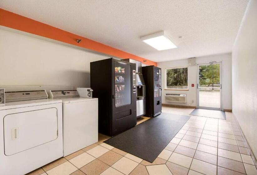 Motel 6 Davenport, Ia