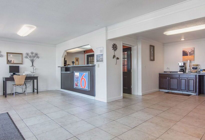 Motel 6 Hope, Ar