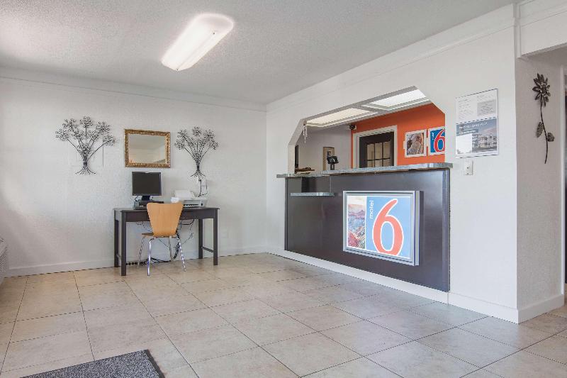 Motel 6 Hope, Ar