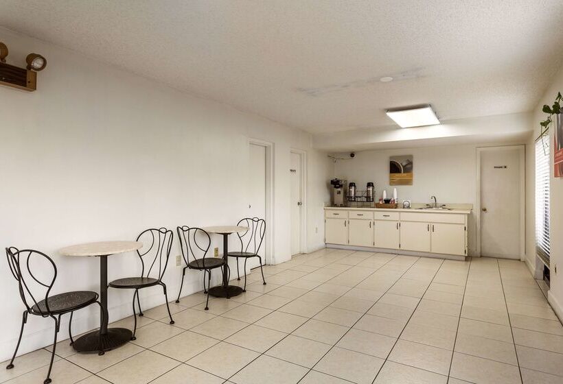 Motel 6 Macclenny, Fl