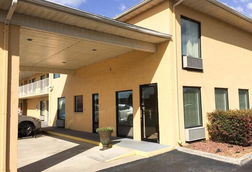 Motel 6 Macclenny, Fl