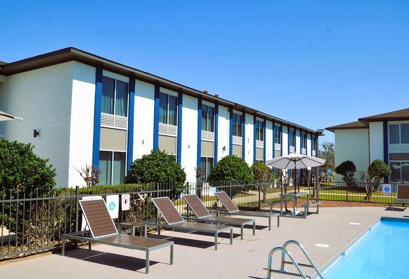 מוטל Americas Best Value Inn & Suites Foley