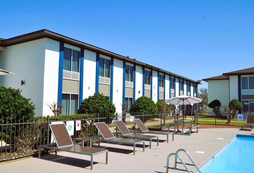 מוטל Americas Best Value Inn & Suites Foley