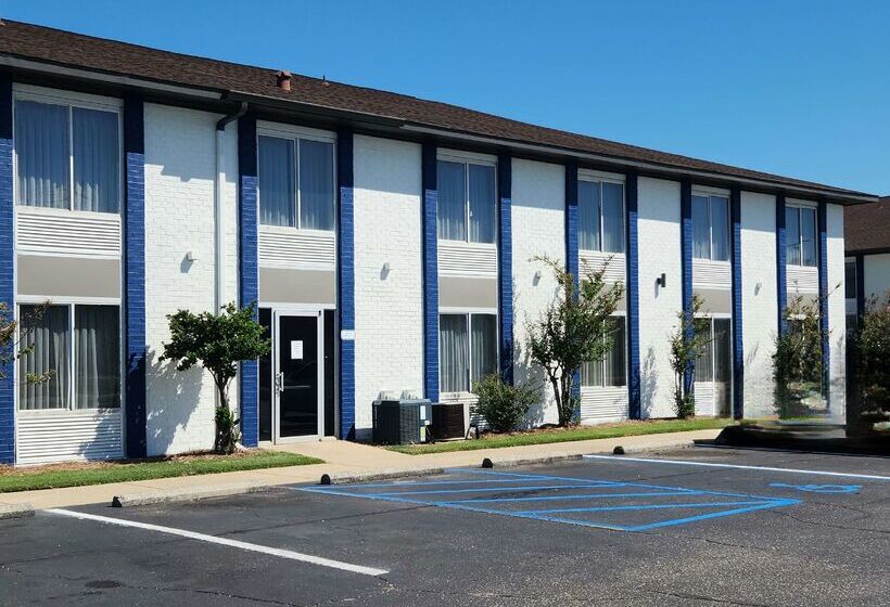 מוטל Americas Best Value Inn & Suites Foley