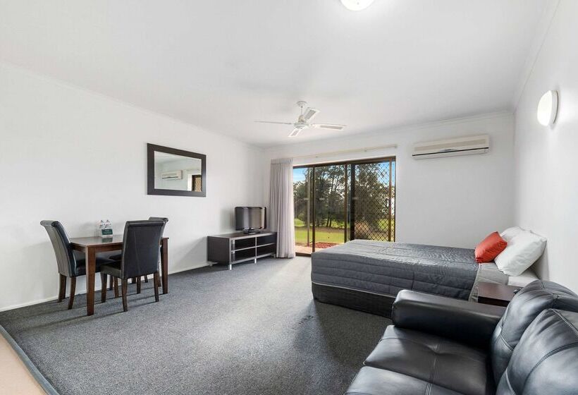 فندق على الطريق Comfort Inn & Suites Riverland