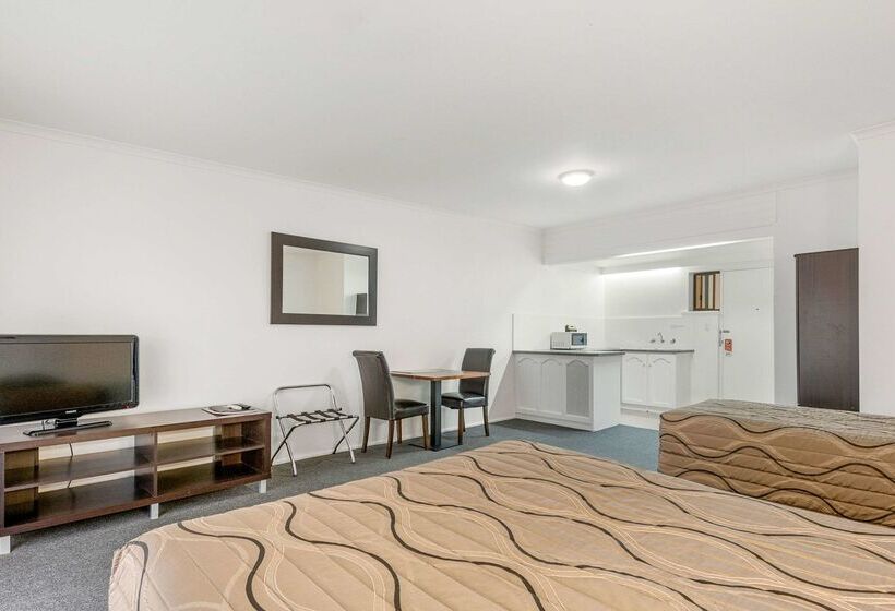 فندق على الطريق Comfort Inn & Suites Riverland