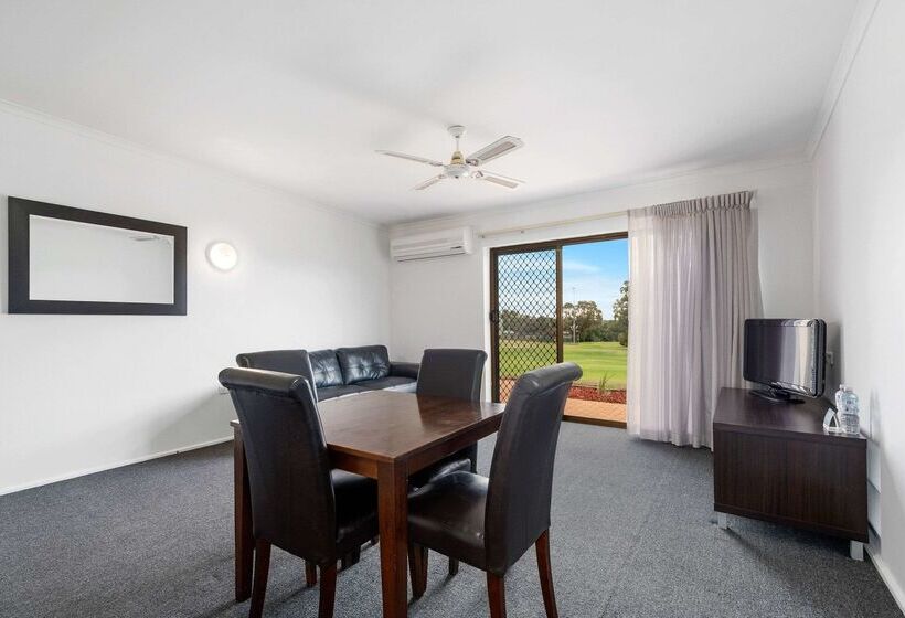 فندق على الطريق Comfort Inn & Suites Riverland