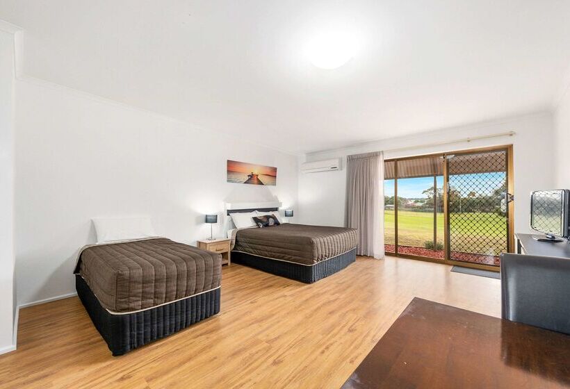 فندق على الطريق Comfort Inn & Suites Riverland