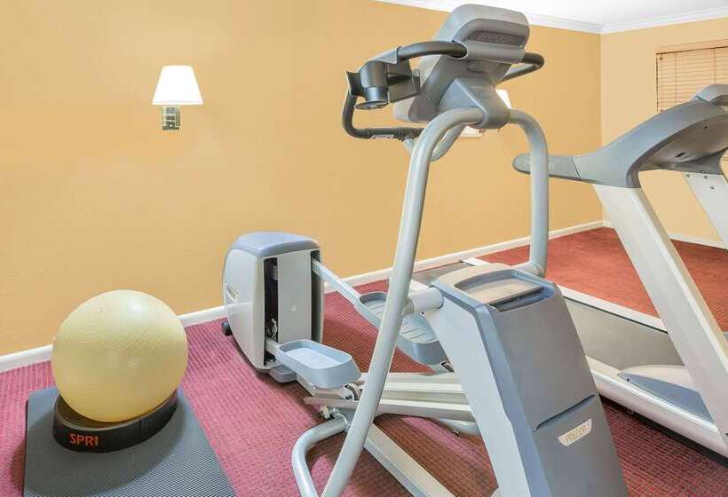 مُتل Travel Inn North Little Rock