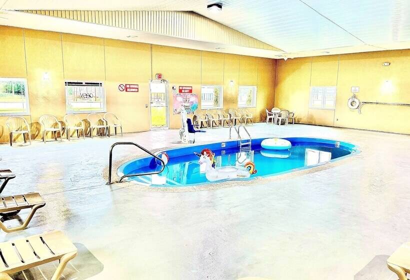 فندق على الطريق Express Inn Parsons