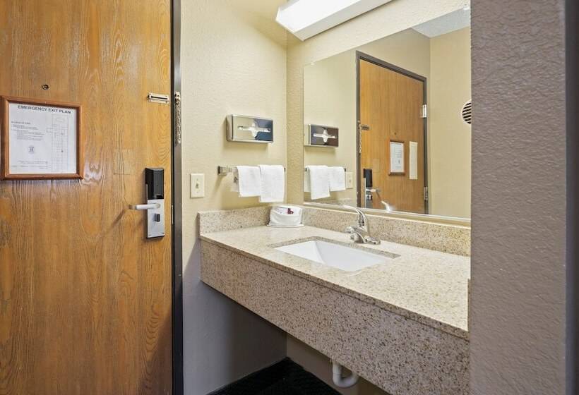 Мотель Express Inn Parsons
