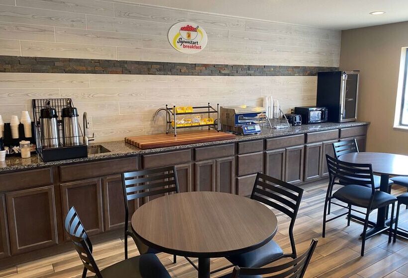 모텔 Super 8 By Wyndham Independence Ks