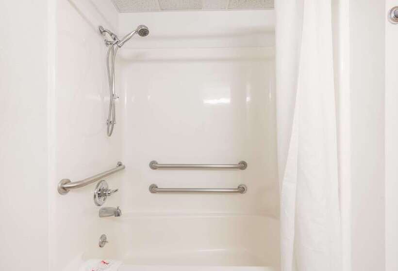 모텔 Super 8 By Wyndham Independence Ks