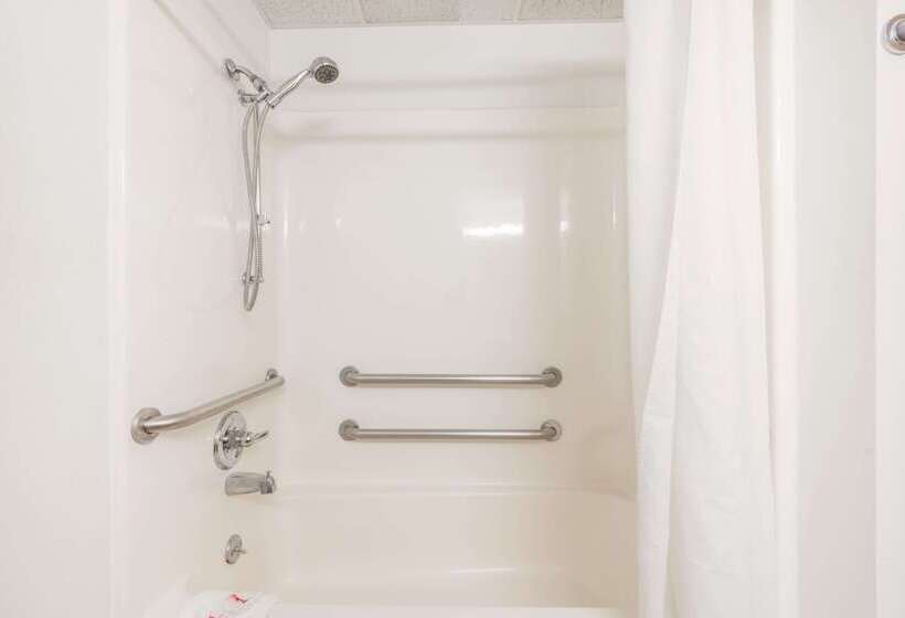 모텔 Super 8 By Wyndham Independence Ks