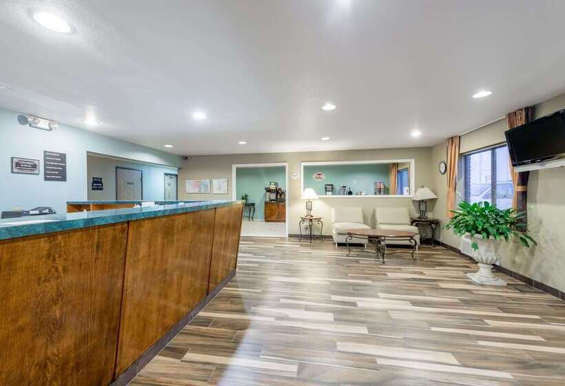 모텔 Super 8 By Wyndham Independence Ks