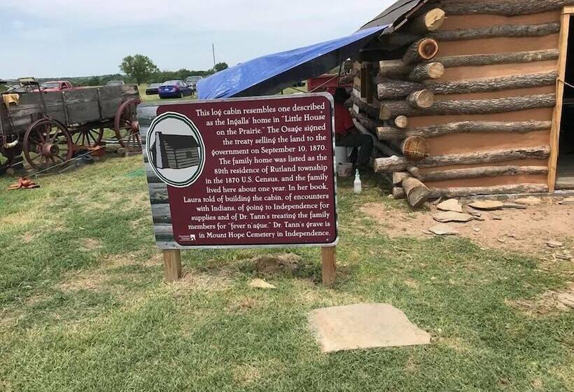 모텔 Super 8 By Wyndham Independence Ks