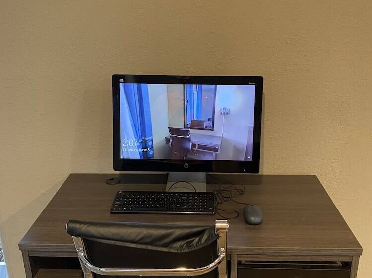 모텔 Super 8 By Wyndham Independence Ks