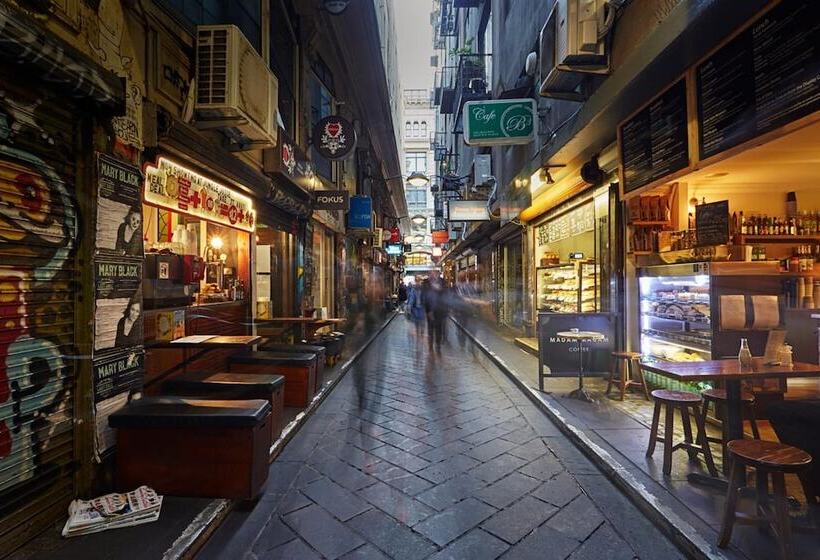 Punthill Apartment Hotel   Flinders Lane