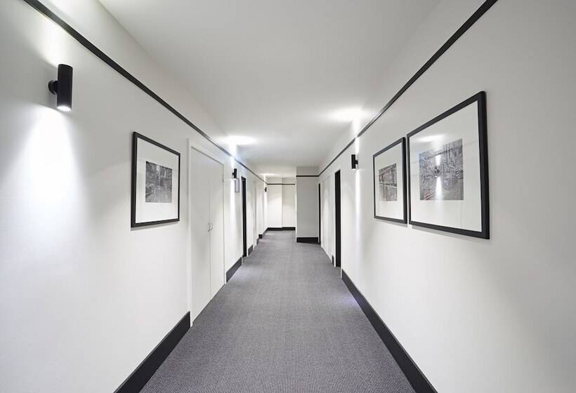 Punthill Apartment Hotel   Flinders Lane