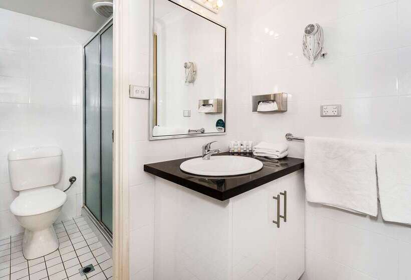 Quality Inn Railway Motel