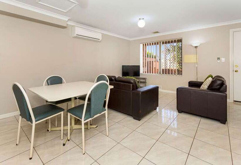 Quality Inn Railway Motel