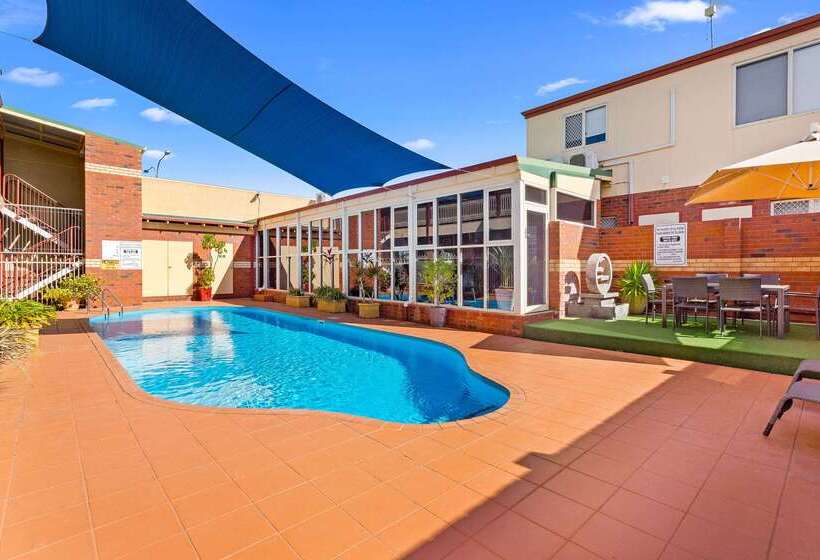 Quality Inn Railway Motel