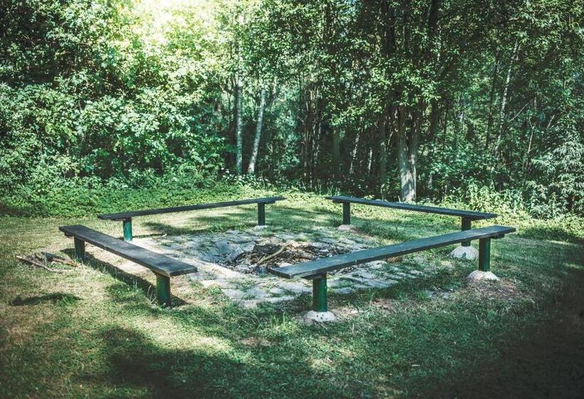 Retro Hotel Pod Zvičinou