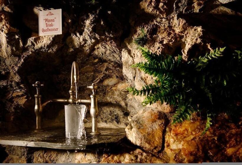 Schlosshotel Chastè