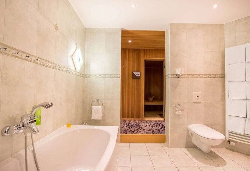 Elaya Hotel Frankfurt Oberursel