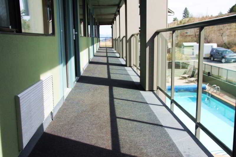 هتل Accent Inns Kamloops