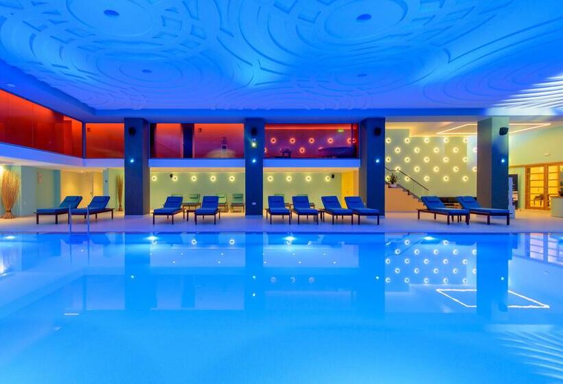 酒店 Arina Beach Resort