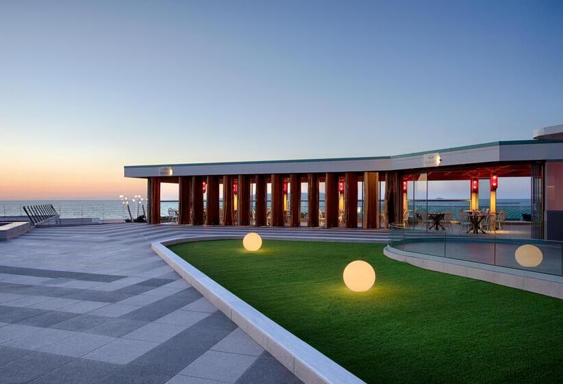 酒店 Arina Beach Resort