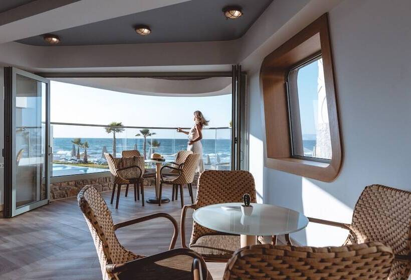 酒店 Arina Beach Resort