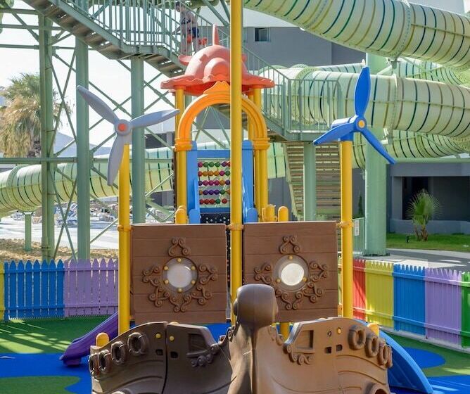 酒店 Arina Beach Resort