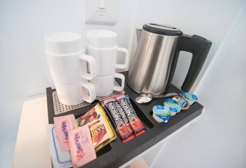 בית מלון כפרי Avlida