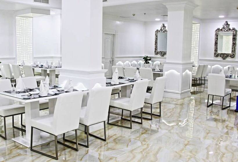 فندق Bahrain International