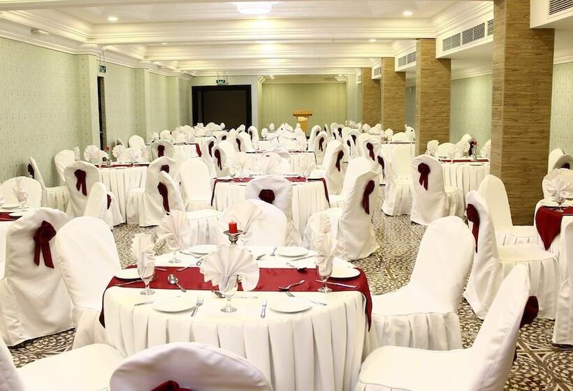 فندق Bahrain International