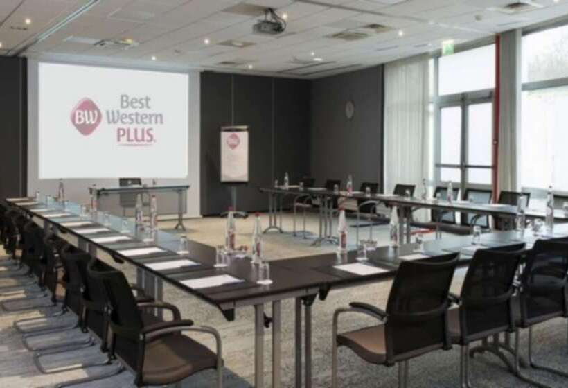 ホテル Best Western Plus Paris Orly Airport