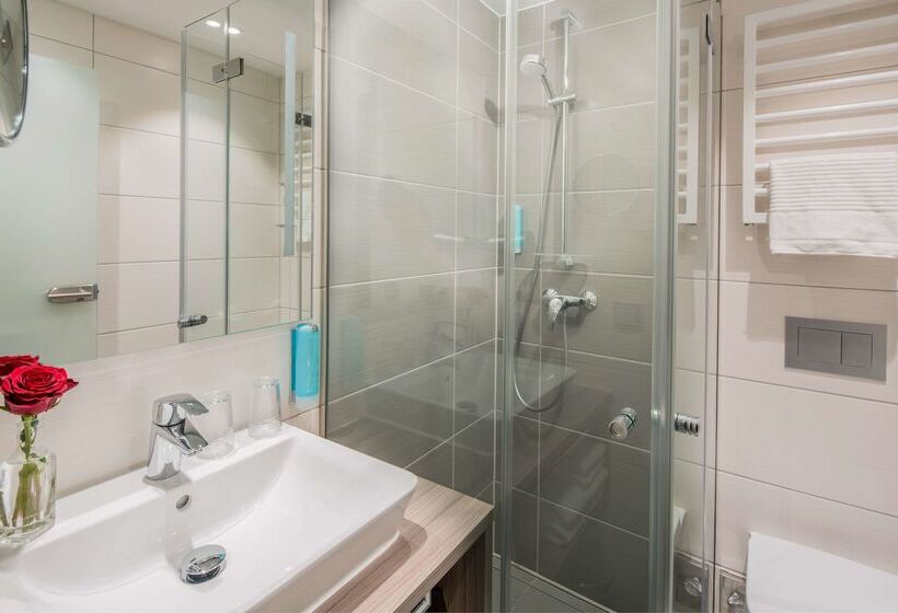 Best Western Plus Hotel Regence