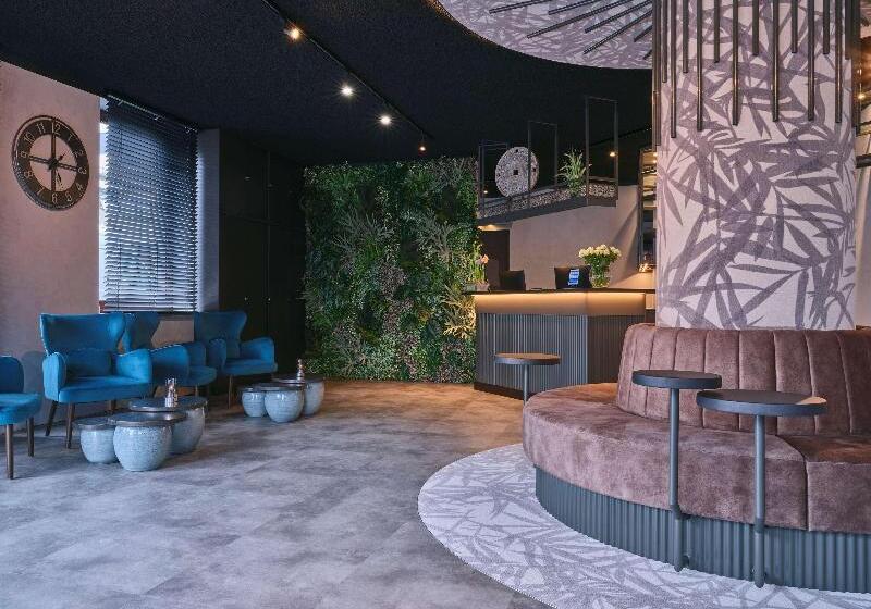 Best Western Plus Hotel Regence