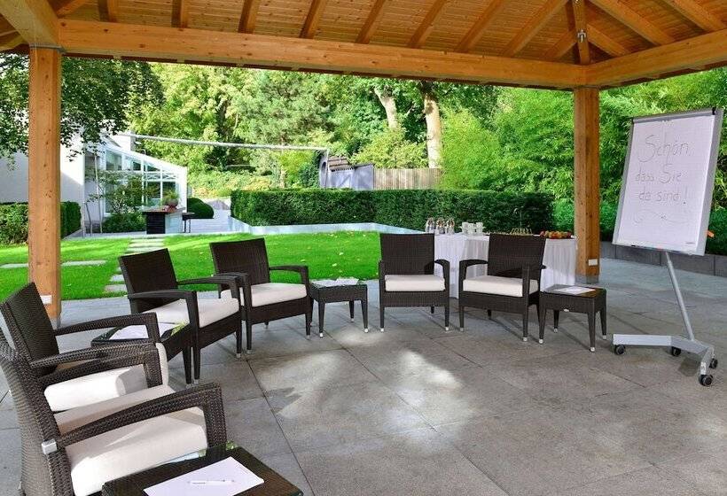 Best Western Premier Parkhotel Kronsberg